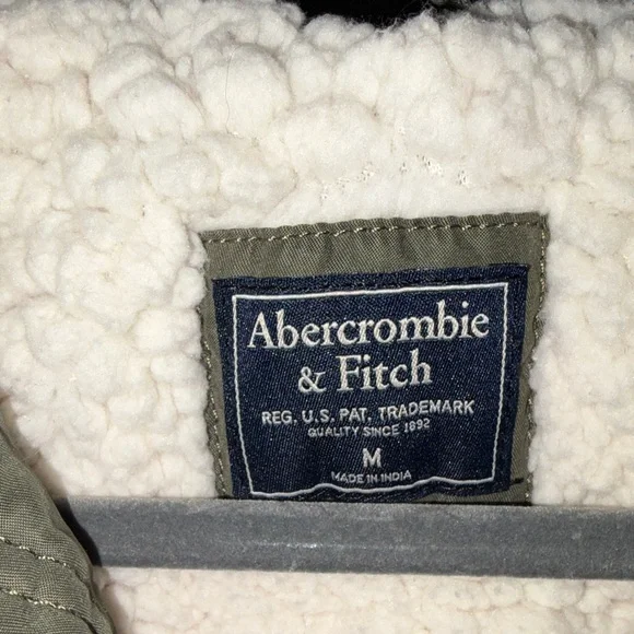 Abercrombie & Fitch Military Parka Jacket Olive Green Faux Fur Womens M Sherpa - Picture 3 of 5